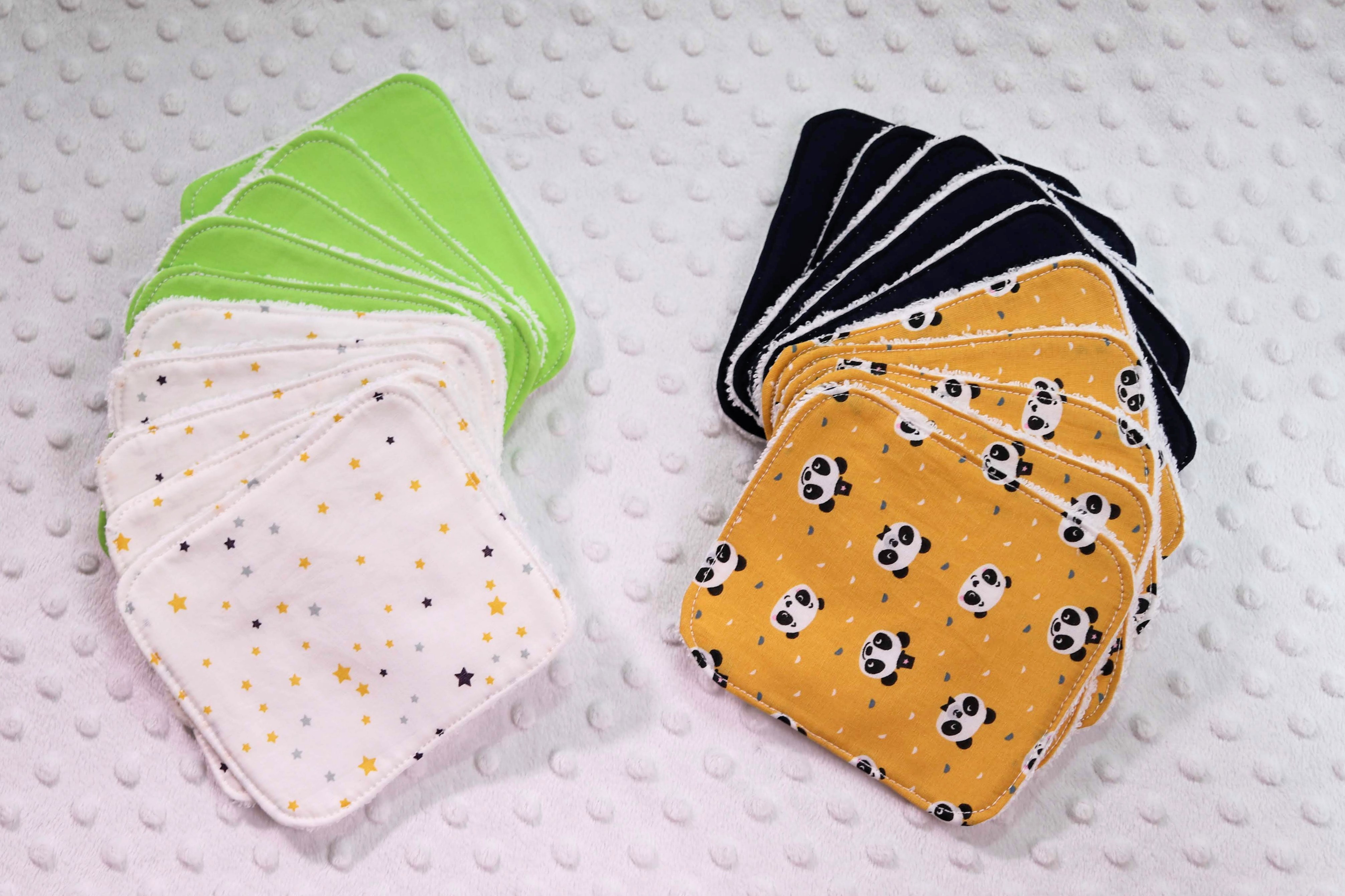 Lingettes en tissus pandas et étoiles